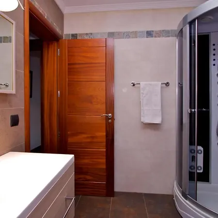 Camino - 4 Bedroom - Great Pool Area - Perfect For Families Villa